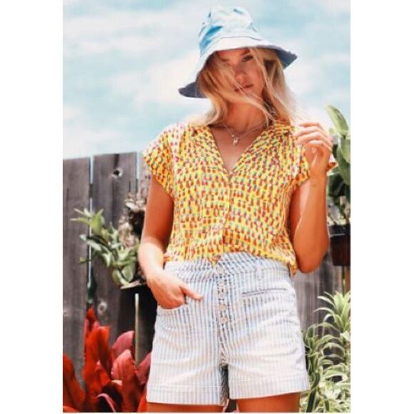 NEW Anthropologie Pilcro Ultra High-Rise Patch Pocket Button Denim Short Size 29